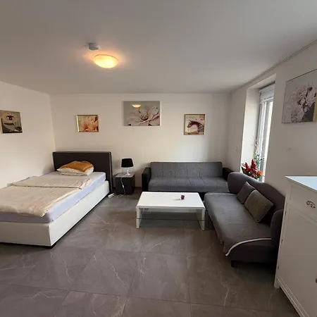 Kleine 2 In Seelow
